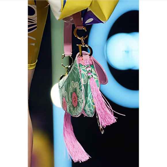 Christian Dior fall 2003 collection - Picture 17 of 17